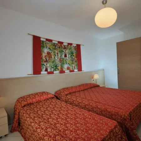 Warm Flat In The Heart Of - Beahost