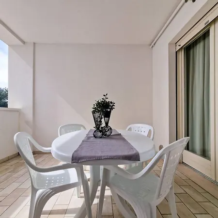 Διαμέρισμα Warm Flat In The Heart Of - Beahost