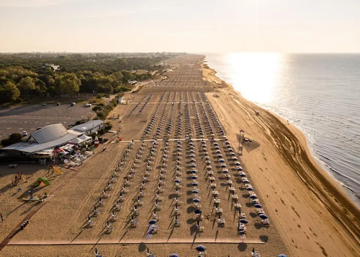 Apartment Warm Flat In The Heart Of - Beahost